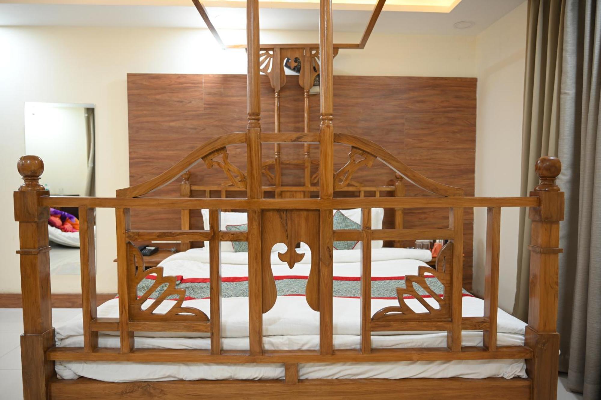 Orchha Club And Resort - Ocr Exterior foto